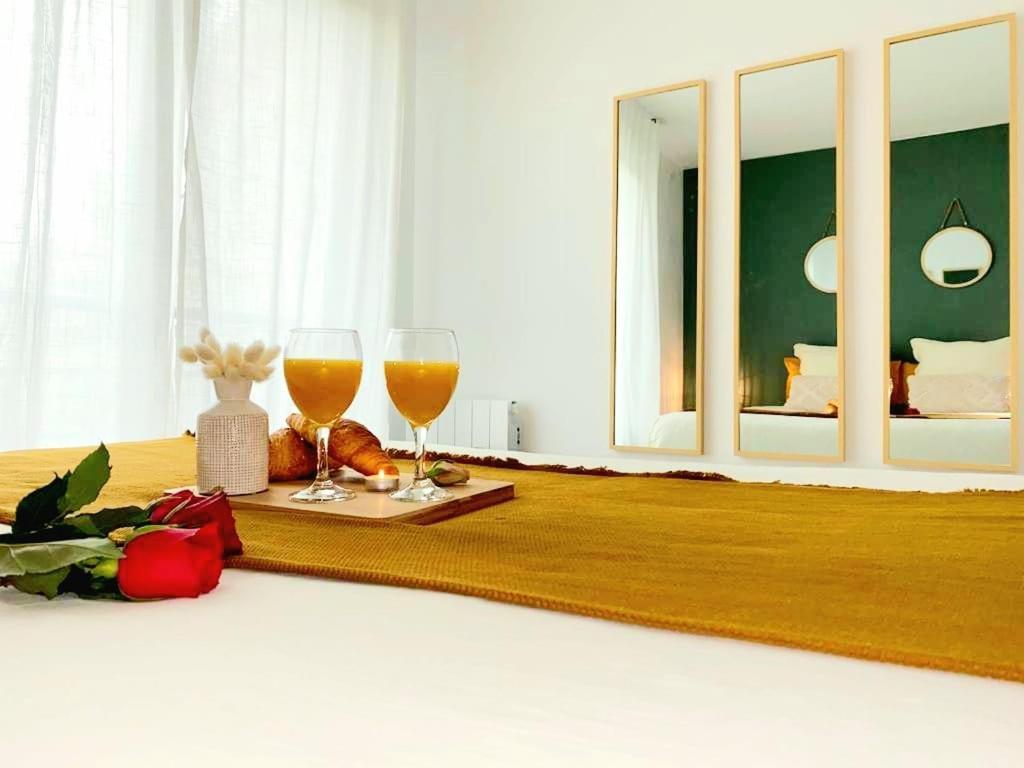 Appartement T2 Très Charmant à Cergy Le Haut à seulement 3 min à pied de la gare !! PARKING PRIVE Extérieur photo